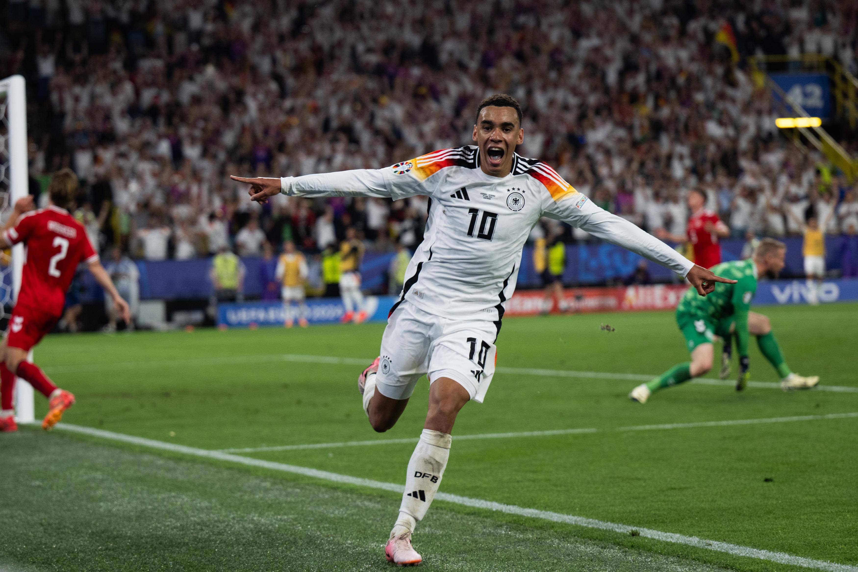 也反映出他 也反映出他