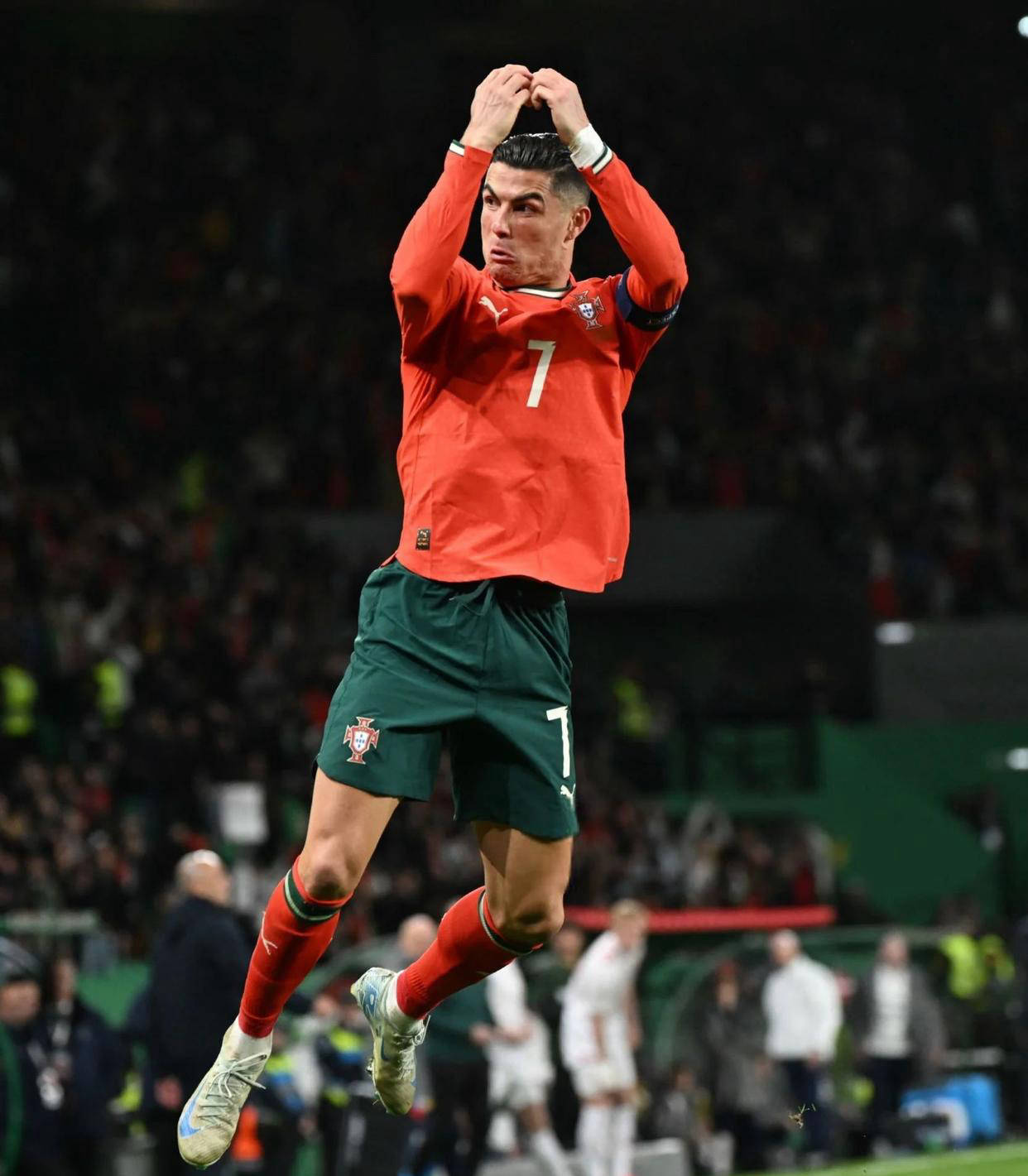 凌晨4点皇 凌晨4点皇