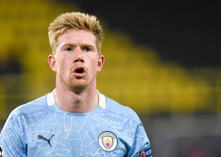 西亚拉在半 西亚拉在半